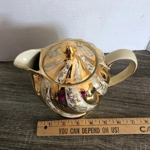 1940s  Sadler England Gold Chintz Swirl Tea Set - Picture 11 of 13